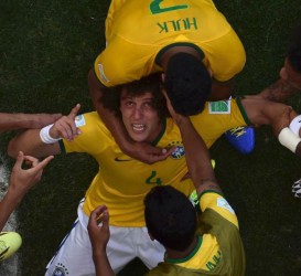 Colombia le puede ganar a Brasil en la Copa Mundial de fútbol, asegura Maradona.