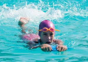 Mayté González Rodríguez obtuvo siete medallas de oro en siete pruebas de natación.