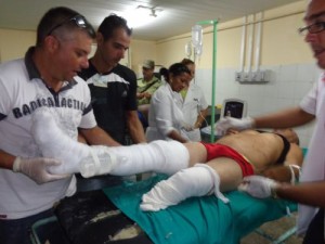 Los lesionados reciben atención médica en el Hospital General Universitario Camilo Cienfuegos.