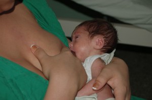 El 70 por ciento de los niños espirituanos hasta seis meses de edad reciben lactancia materna.