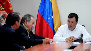 Firma de nuevos  convenios entre Cuba y Venezuela.  Foto AIN.