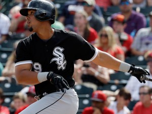 El cienfueguero José Dariel Abreu tiene en su primer año en la MLB 36 jonrones, 107 impulsadas y 317 de average, además de ser el primero en slugging, con 581. (Foto: Raccoon-Knows)