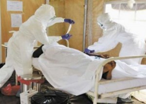  La cifra de muertos por ébola supera los dos mil 800 sólo en África Occidental.
