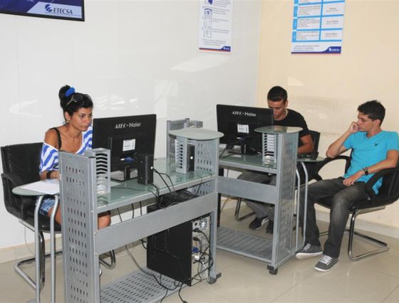 Foro online: En línea con Etecsa