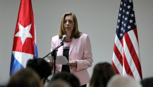 Josefina Vidal saluda salida de Cuba de países patrocinadores del terrorismo.