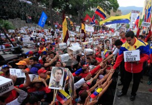 Durante el mandato de Obama continuó la desestabilización contra Venezuela, aseguró Golinger.