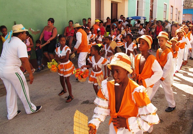 El carnaval infantil evidencia el legado a las nuevas generaciones de estas fiestas populares. Foto: Carlos Luis Sotolongo