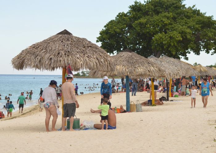 sancti spiritus, verano, recreacion, playa ancon, etapa estival, trinidad