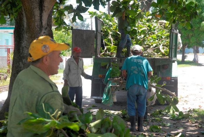 sancti spiritus, tornado, tormenta local severa, jatibonico, lluvias, viviendas, comunales