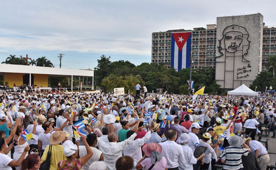 Misa en la Plaza de la Revolución. (Foto: Vatican Insider)