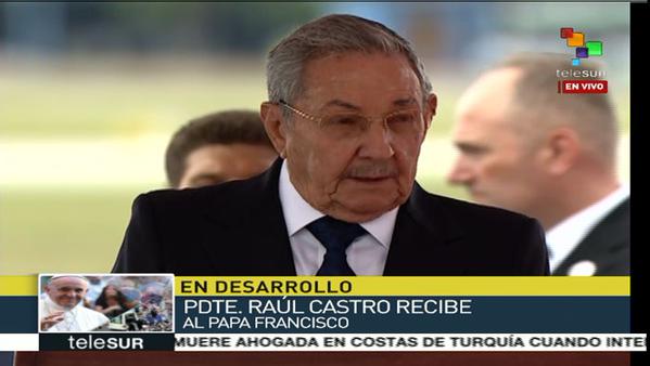 Presidente cubano pronuncia discurso de bienvenida al Papa Francisco. (Foto: captura de televisión)