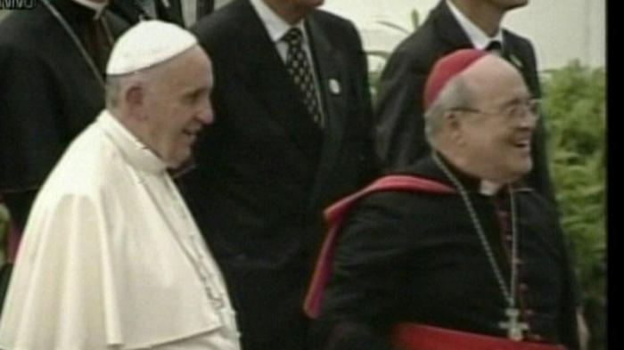 Papa Francisco junto al cardenal Jaime Ortega en la Nunciatura.