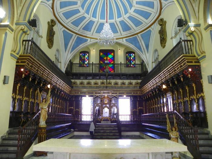 Catedral de Santiago de Cuba en espera del Papa.