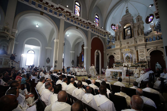 cuba, papa francisco, papa francisco en cuba, santiago de cuba, el cobre, santa misa, virgen de la caridad del cobre, raul castro, vaticano