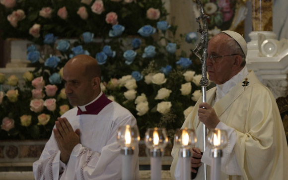 cuba, papa francisco, papa francisco en cuba, santiago de cuba, el cobre, santa misa, virgen de la caridad del cobre, raul castro, vaticano