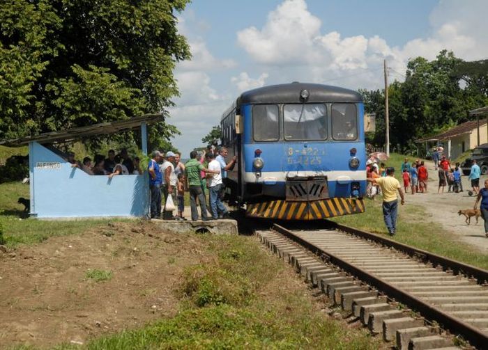 sancti spiritus, comunidades, reanimacion de comunides, plan turquino, serrania espirituana, fomento