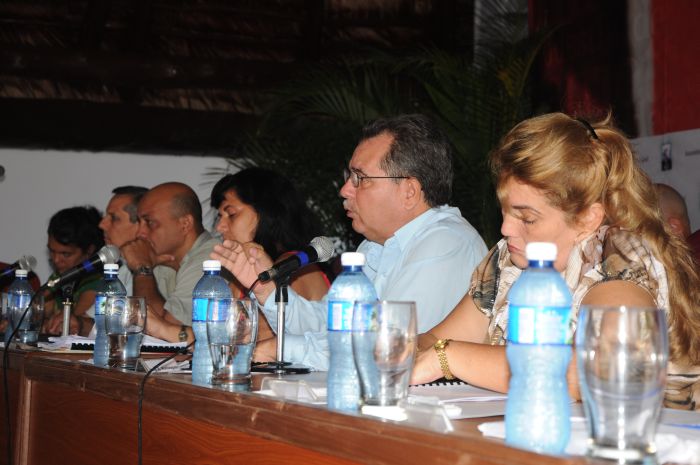 sancti spiritus, asamblea municipal de partido, partido comunista de cuba, taguasco, produccion tabacalera, produccion cañera