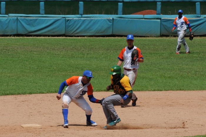 sancti spiritus, los gallos, beisbol serie 55, gallos 55 SNB