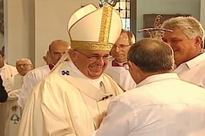 cuba, papa francisco en cuba, el cobre, santa misa, raul castro, virgen de la caridad del cobre, santiago de cuba