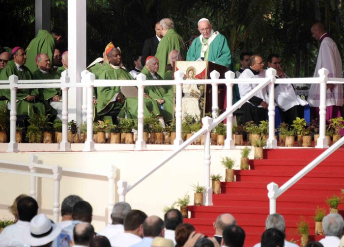 cuba, papa francisco, papa francisco en cuba, plaza de la revolucion, misa, la habana, raul castro