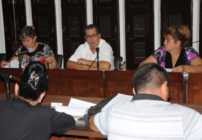 sancti spiritus, comite provincial del partido, economia espirituana