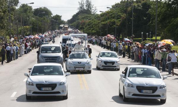 cuba, holguin, papa francosco, papa francosco en cuba, raul castro, misa, santa misa