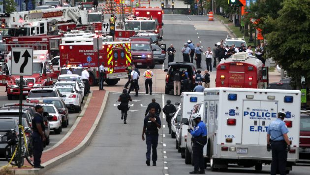 Intensas jornadas han vivido los estadounidenses por ambos incidentes. (Foto: AP)