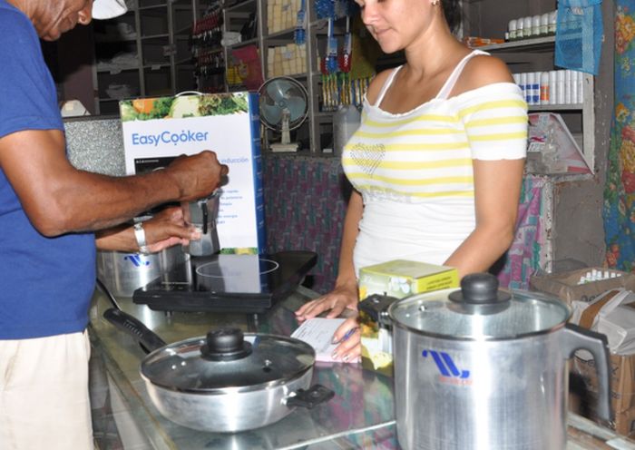 sancti spiritus, cocinas de induccion, comercio