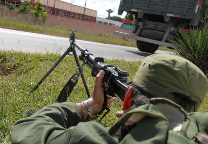 Durante la jornada se llevaron a cabo ejercicios de tiro. (Foto: Vicente Brito)