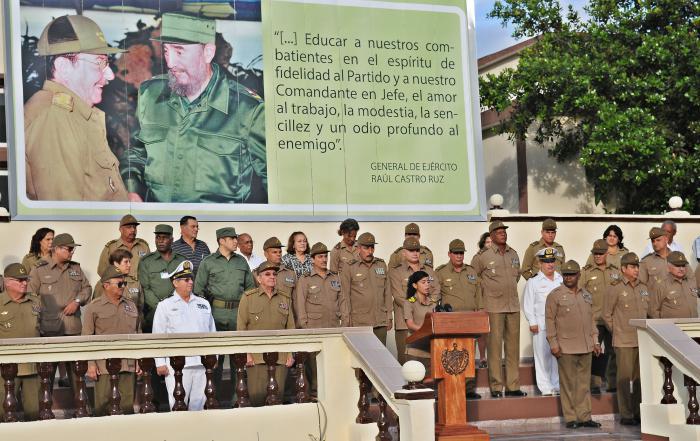 cuba, orden antonio maceo, raul castro, escuela militar