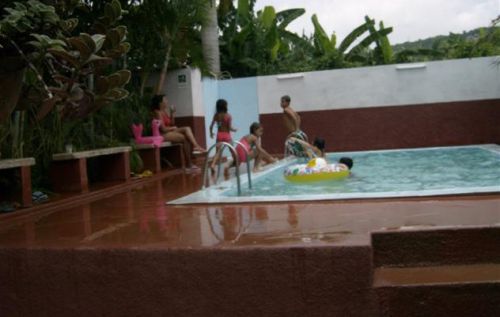 sancti spiritus, piscinas, piscinas particulares, recursos hidraulicos, ilegalidades, planificacion fisica