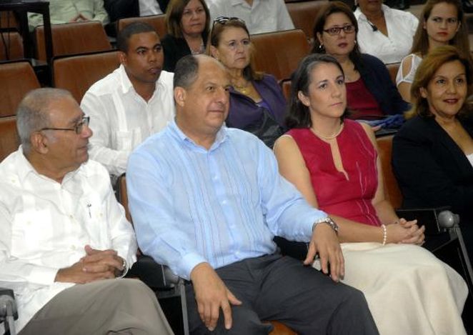 cuba, costa rica, luis guillermo solis, biotecnologia