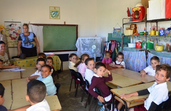 sancti spiritus, trinidad, enseñanza primaria, educacion cubana