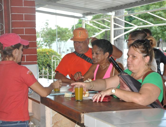 sancti spiritus, onat, oficina nacional de la administracion tributaria, trabajadores por cuenta propia