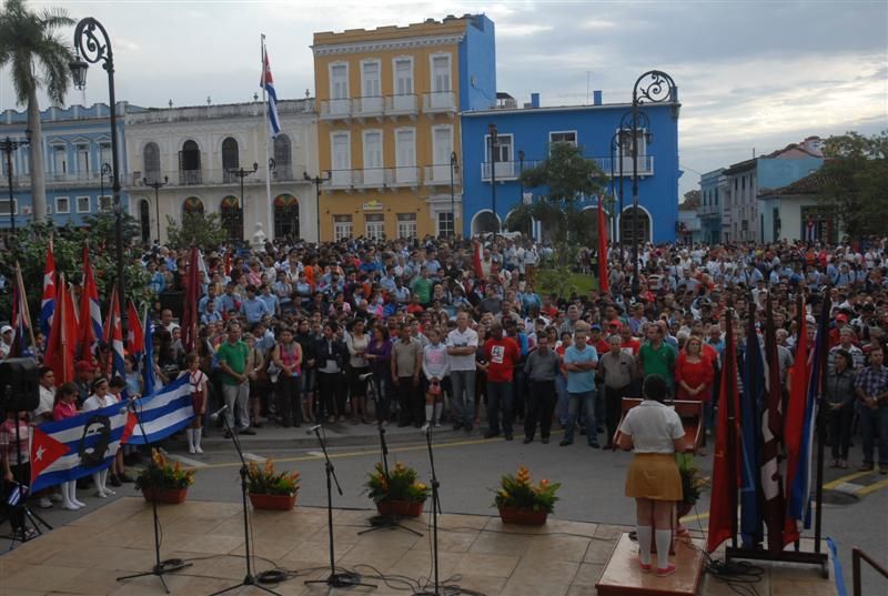 sancti spiritus, caravana de la libertad, ejercito rebelde, fidel castro