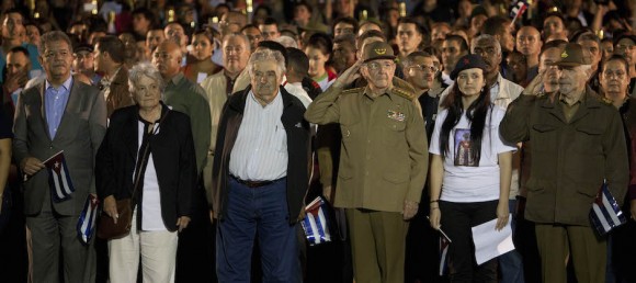 cuba, marcha de las antorchas, jose marti, raul castro, jose mujica, la habana