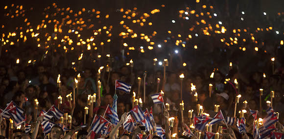 cuba, marcha de las antorchas, la habana, jose marti, raul castro