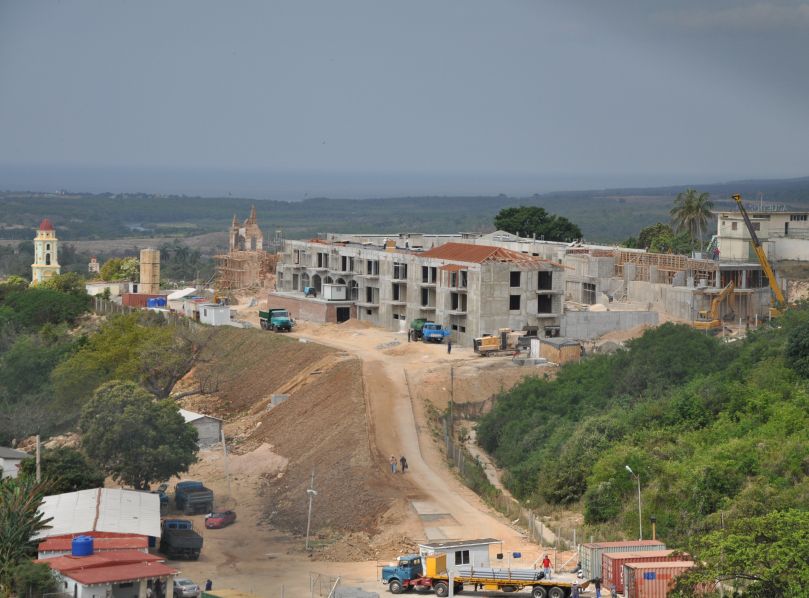 El hotel Pansea, de Trinidad, muestra atrasos en la ejecución. (Foto: Vicente Brito/ Escambray)