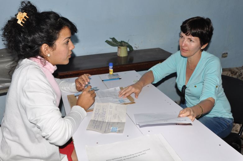 La calidad en la atención a los usuarios debe primar. (Foto: Vicente Brito/ Escambray)