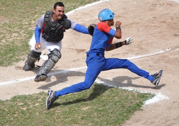 sancti spiritus, serie provincial de beisbol, serie nacional de beisbol, los gallos