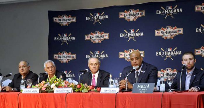 Conferencia de prensa a propósito del choque Cuba-Tampa Bays Rays. (Foto: Alberto Borrego/Granma)