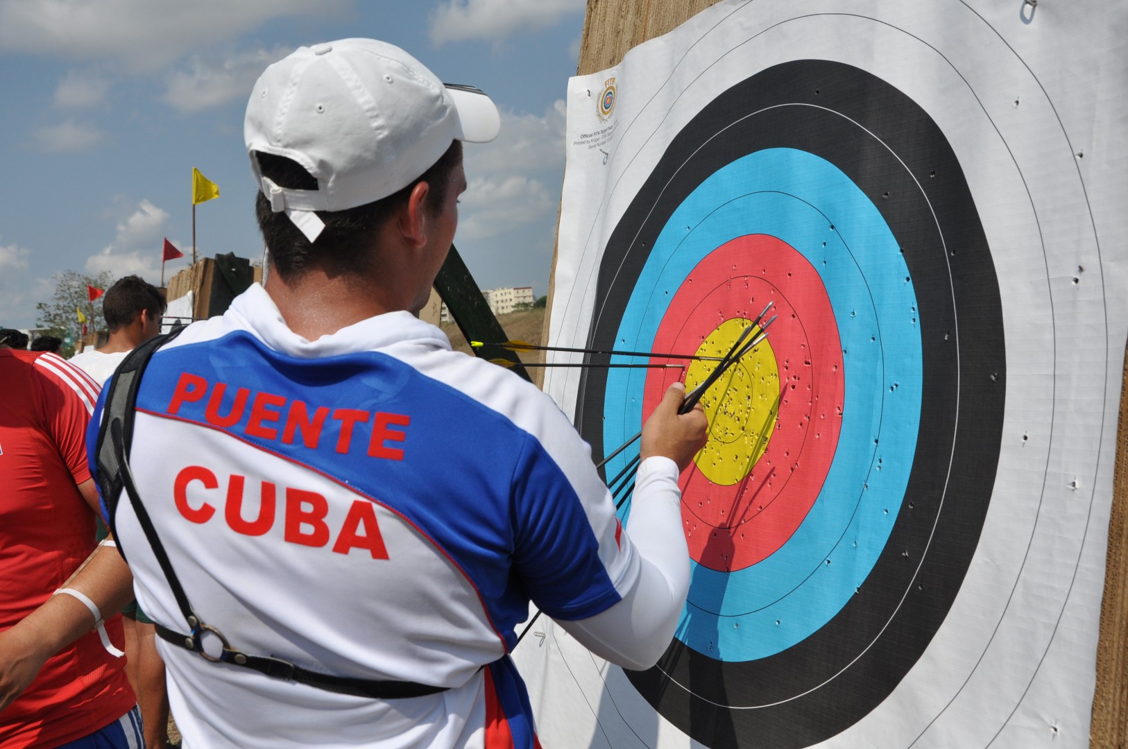 Adrián confirmó sentirse bien y estar preparado para la justa donde tomarán parte concursantes de 17 países.