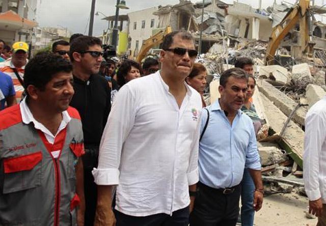 cuba, ecuador, terremoto en ecuador, terremoto, medicos cubanos