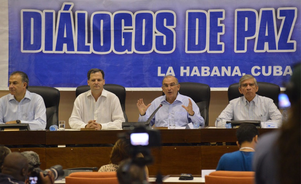 Desde 2012 representantes gubernamentales y de las FARC-EP dialogan en Cuba.