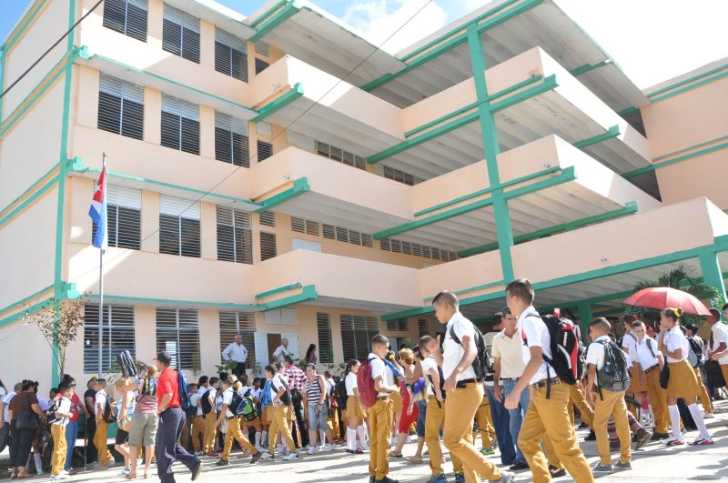 Las trasformaciones acometidas desde el pasado curso en secundaria básica se han materializado en la mayoría de los centros.