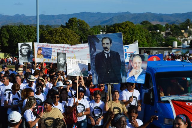 Sancti spiritus, primero de mayo, Fidel castro, 90 cumpleaños de Fidel castro, dia internacional de los trabajadores