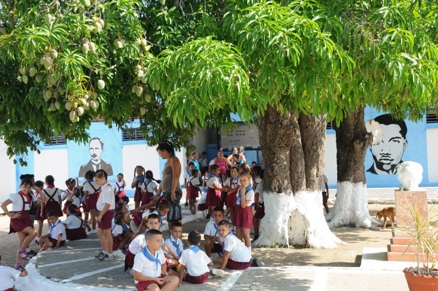 La escuela primaria de Paredes fue totalmente reparada.