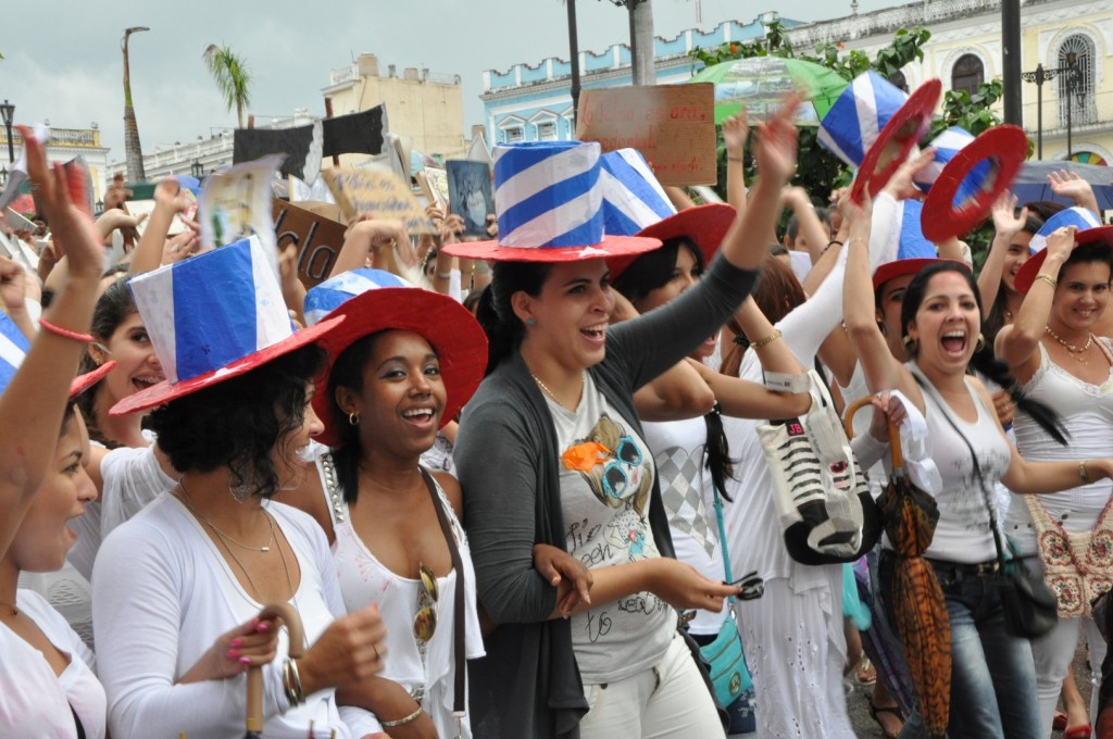 Los jóvenes espirituanos se enrolan en el verano 2016 con nuevas motivaciones. (Foto: Vicente Brito/ Escambray)