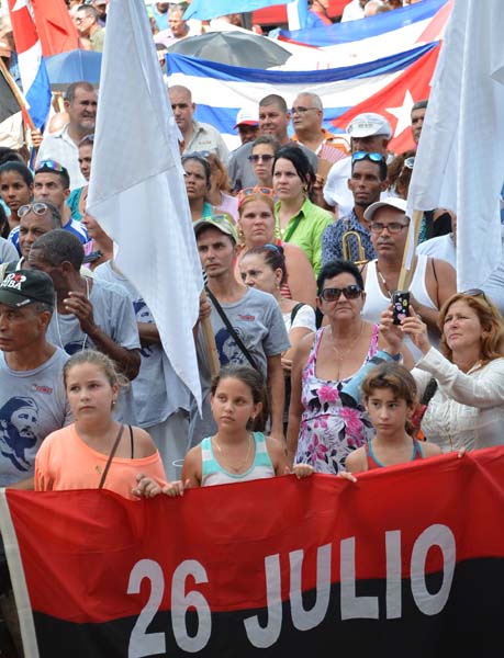 Los espirituanos se movilizaron esponatáneamente al conocer la decisión. 