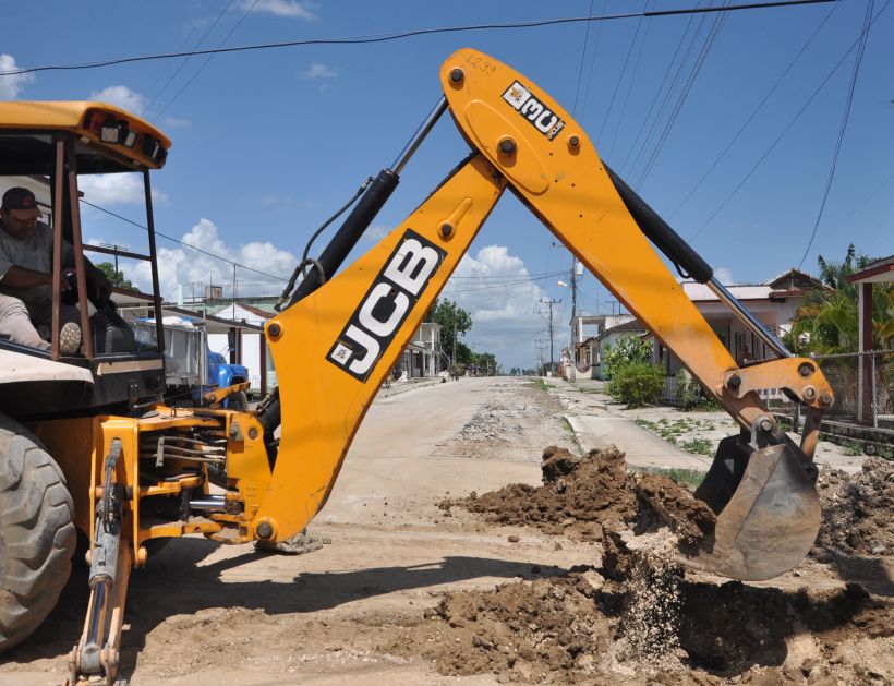 sancti spiritus en 26, contrucciones, obras sociales, constructores